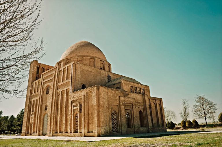 Haruniyeh dome